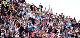 Fan asked to cover Pak shirt during Ind-Eng 4th Test!