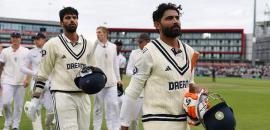 Boycott defends Jadeja, Sundar 'who deserved century'