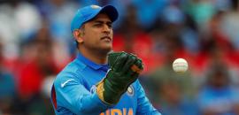 'Dhoni No 1 India captain; Kohli fifth'