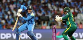 Women's World Cup: Mandhana shatters Mithali's record
