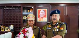 World Cup superstar Deepti Sharma felicitated by UP Police