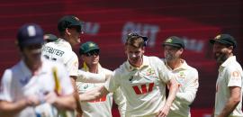 Australia, England Register Unwanted Ashes Record!