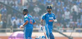 'Kohli, Rohit playing like 28-year-olds'