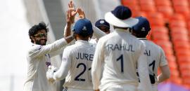 Second Test: 'Pitch to change its colours on Day 3'