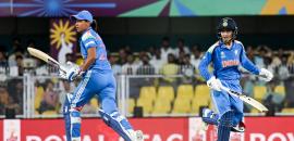 Women's WC: Why Muzumdar isn't fretting over strike-rate