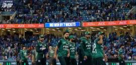 Here's How Pakistan Capt Reacted to SKY's Handshake Snub