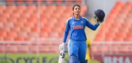 Mandhana cracks brisk ton to take India to 292 vs Aus