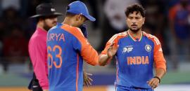 Asia Cup PIX: India rally to restrict Pakistan to 171