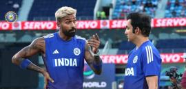 Hardik takes pride in bowling despite low returns