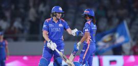 WPL: Sciver-Brunt blinder carries MI to 154 vs DC