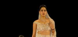 Don't Janhvi, Sidharth Make The Perfect Bridal Couple?