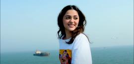 Proceed With Caution: Saiyaara girl Aneet Padda Ahead