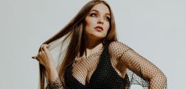 When To Discard Your Bra, Briefs, Body Lotions...