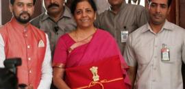 Budget Day Sari: 8 Times Nirmala Sitharaman Wowed Us!