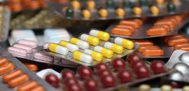 Pharma cos may see short-term price blip: Ind-Ra
