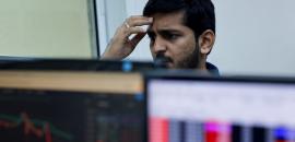 Sensex, Nifty end in red on concerns over US tariff