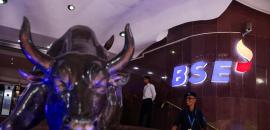 Bulls prowl D-Street: Sensex jumps 716 points