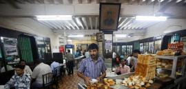 India's services sector growth hits 15-year high in Aug