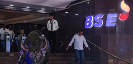 Sensex jumps 595 pts as India, US begin trade talks