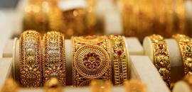 Gold surges Rs 2,200 to hit fresh high of Rs 116,200/10 gm