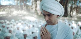 'Gandhi Had The Guts To Get Up And Go On'