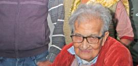 Not only Bengalis...: Amartya Sen amid language row