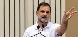 Rahul claims threat by Arun Jaitley; BJP fact-checks him