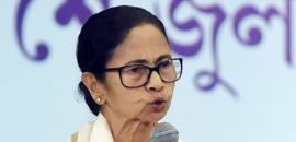 Mamata slams Delhi Police over 'Bangladeshi language' letter