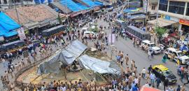 High drama in Mumbai over 'kabutarkhana' as protesters clash with police