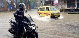 Mumbai received 18 cm of rains in 8 hours!