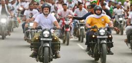 Abuses hurled at Modi: Rahul Gandhi, Tejashwi summoned