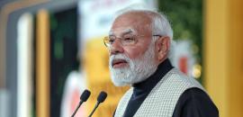 'Hindu rate of growth' term maligned entire civilisation: Modi