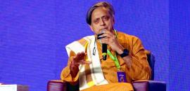 Tharoor skips Cong meet chaired by Rahul Gandhi