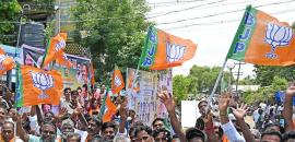 Kerala civic polls: BJP cracks Left citadel, Tharoor hails victory