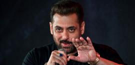 Salman Khan sells Bandra apartment for...