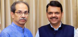 Fadnavis plays down his 'offer' to Uddhav Thackeray