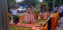 Mother 'meets' Kargil martyr after 26 years
