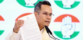 Sarma renews Pak agent claim, Gogoi dares CM to release SIT report