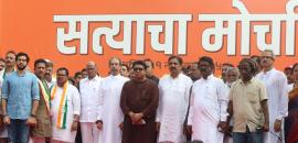Thackeray cousins, Pawar lead 'Satyacha Morcha' over 'vote theft'