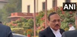 Gavai leaves official car for successor Justice Surya Kant