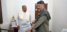 Sidda, Shivakumar say 'no differences' after breakfast meet