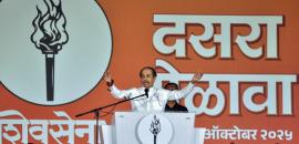 At Dussehra rally, Uddhav calls BJP an 'amoeba', slams Wangchuk's arrest