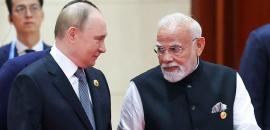 Modi won't bow down to foreign pressure: Putin on US tariffs