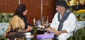 Kiran Mazumdar-Shaw meets Sidda, Shivakumar amid Bengaluru infra row