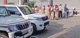 Accused named by Maha woman doctor on her palm, arrested