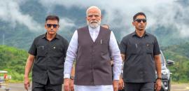 3-hour pit stop is not compassion: Cong targets Modi on Manipur visit
