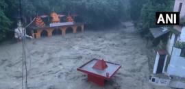 5 swept away as heavy overnight rain wreaks havoc in Dehradun