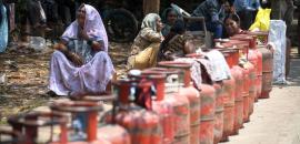 BJP MLA Lodha ask 5 LPGs for Jain temples amid crisis, sparks row