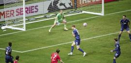 Fernandes slams Man United teammates for 'lazy' show