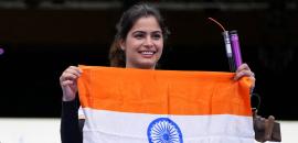 Manu Bhaker's National Anthem Tribute